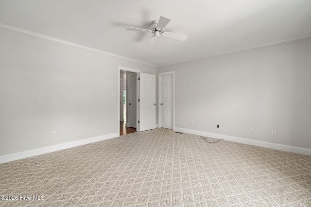 220 Red Fox Run Drive, Wallace, NC 28466
