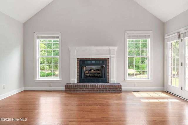220 Red Fox Run Drive, Wallace, NC 28466
