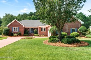 220 Red Fox Run Drive, Wallace, NC 28466