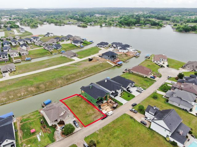 12590 St Louis Court, Willis, TX 77318