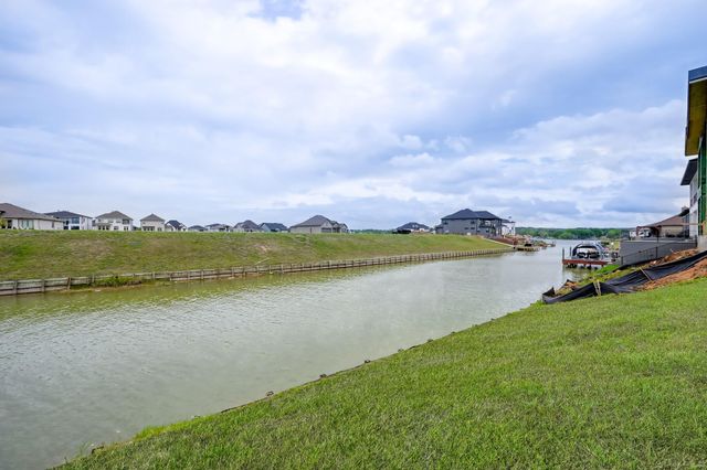 12590 St Louis Court, Willis, TX 77318