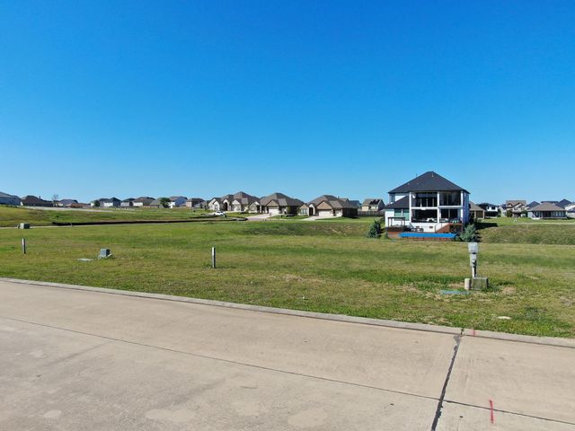 12590 St Louis Court, Willis, TX 77318