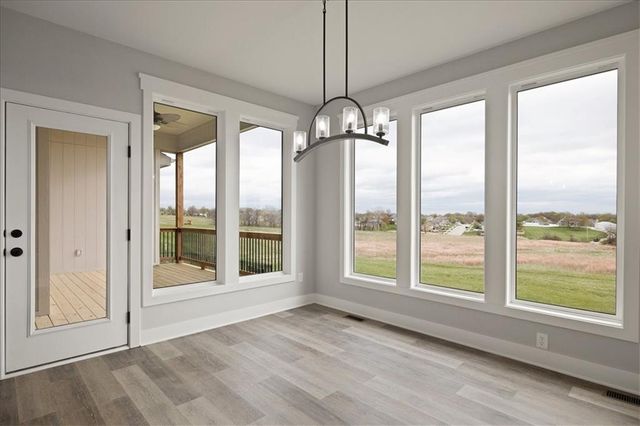 17507 Grey Hawke Ridge, Smithville, MO 64089