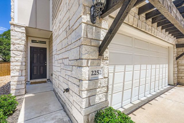 2252 Rocoso TRL, Leander, TX 78641