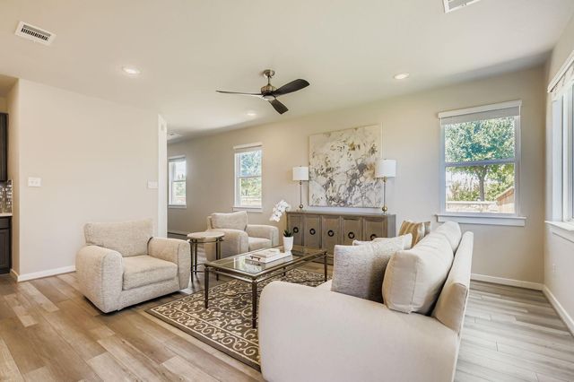 2252 Rocoso TRL, Leander, TX 78641
