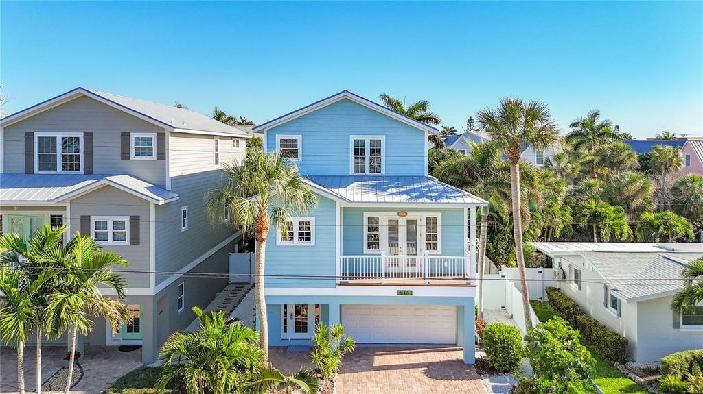 215 64TH STREET, Holmes Beach, FL 34217