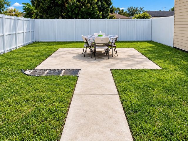 1788 NW 112th Ter, Miami, FL 33167