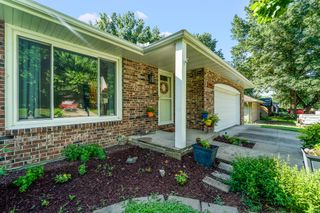 1404 E LEXINGTON CIR, Columbia, MO 65203