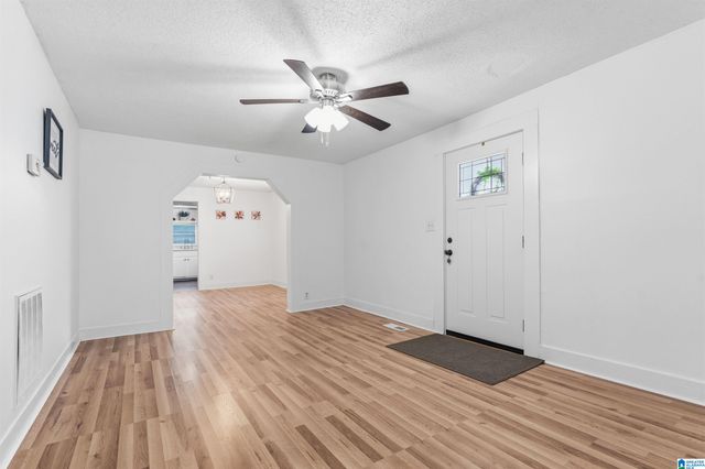 732 4TH STREET SW, Alabaster, AL 35007