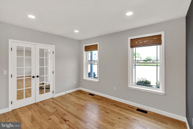 64 MIDDLETOWN RD, Fleetwood, PA 19522