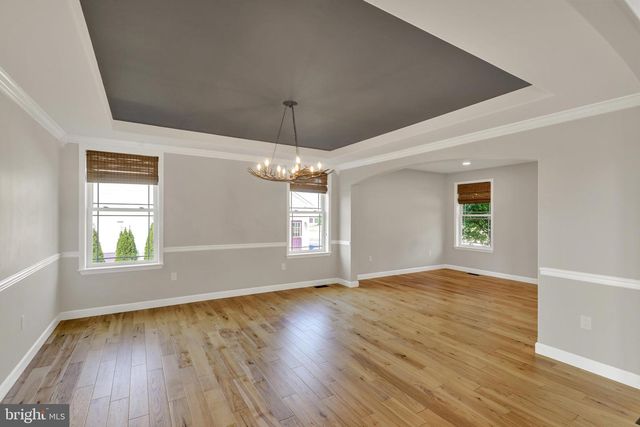 64 MIDDLETOWN RD, Fleetwood, PA 19522