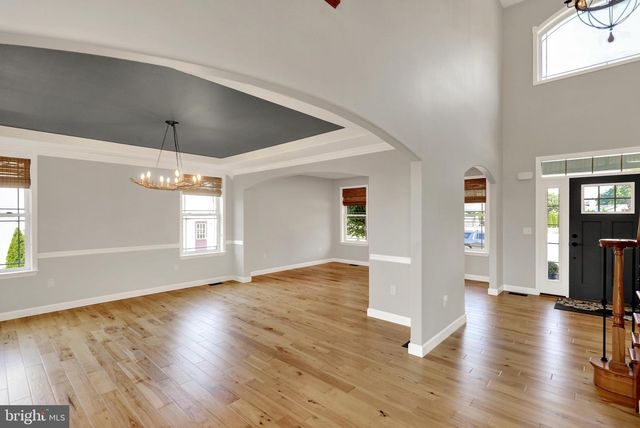 64 MIDDLETOWN RD, Fleetwood, PA 19522
