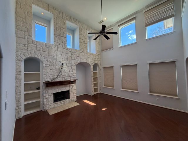 2501 Rose Bay Drive, Pearland, TX 77584