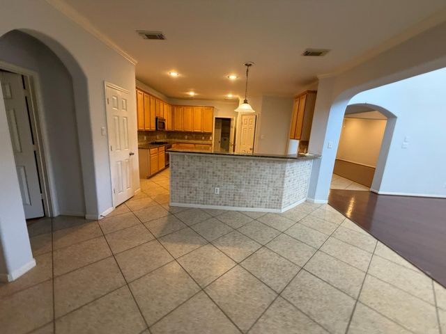 2501 Rose Bay Drive, Pearland, TX 77584