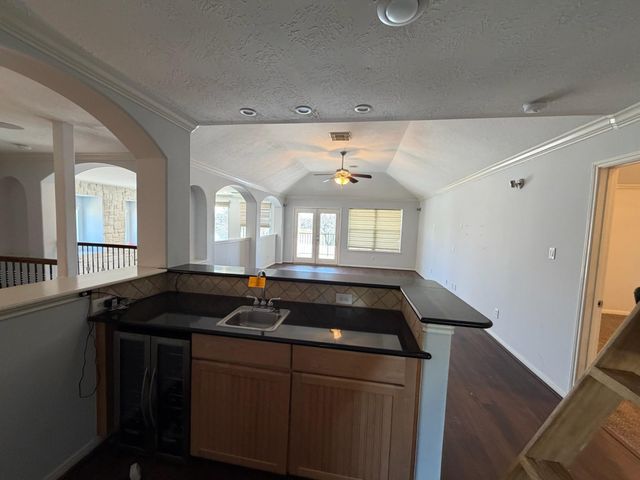 2501 Rose Bay Drive, Pearland, TX 77584