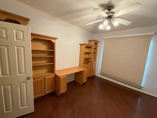 2501 Rose Bay Drive, Pearland, TX 77584