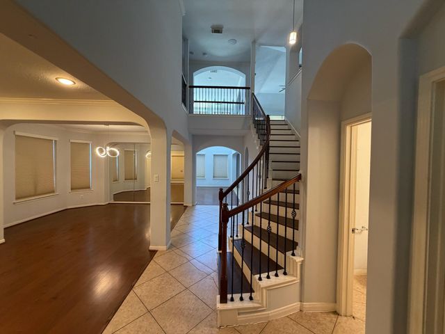 2501 Rose Bay Drive, Pearland, TX 77584