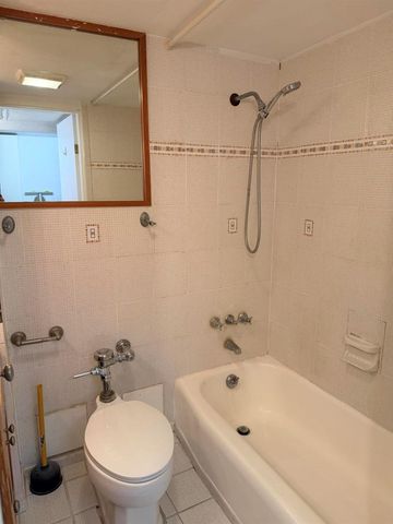 4040 GALT OCEAN Drive 317, Fort Lauderdale, FL 33308
