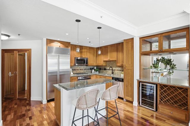 700 W Harbor Dr 608, San Diego, CA 92101