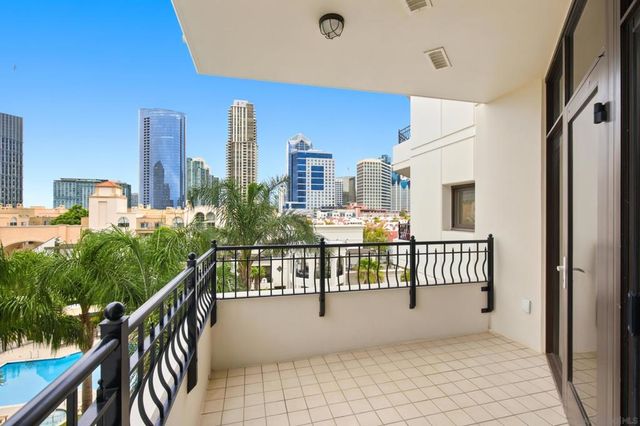 700 W Harbor Dr 608, San Diego, CA 92101