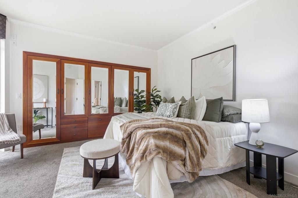 Image 20 of property listing at 700 W Harbor Dr 608, San Diego, CA 92101