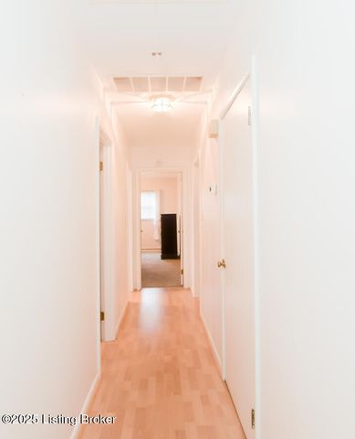 422 Shadyview Dr, Eminence, KY 40019