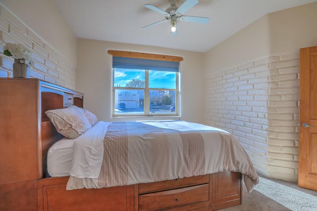 6108 Whiteman Drive NW, Albuquerque, NM 87120