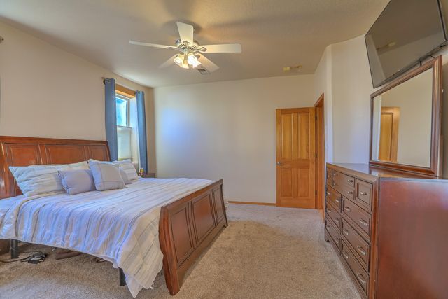 6108 Whiteman Drive NW, Albuquerque, NM 87120