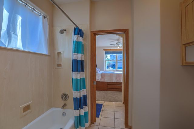 6108 Whiteman Drive NW, Albuquerque, NM 87120