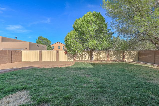 6108 Whiteman Drive NW, Albuquerque, NM 87120