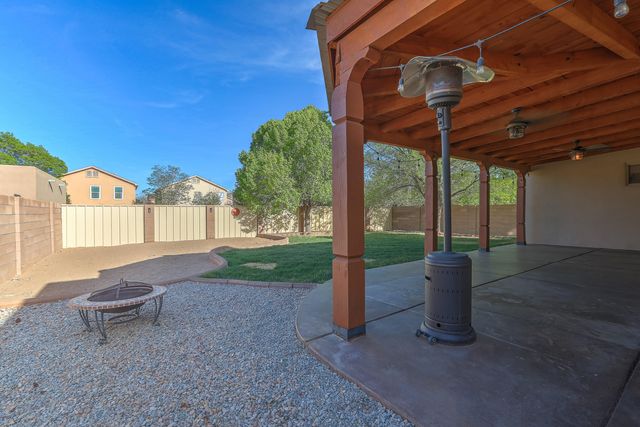 6108 Whiteman Drive NW, Albuquerque, NM 87120