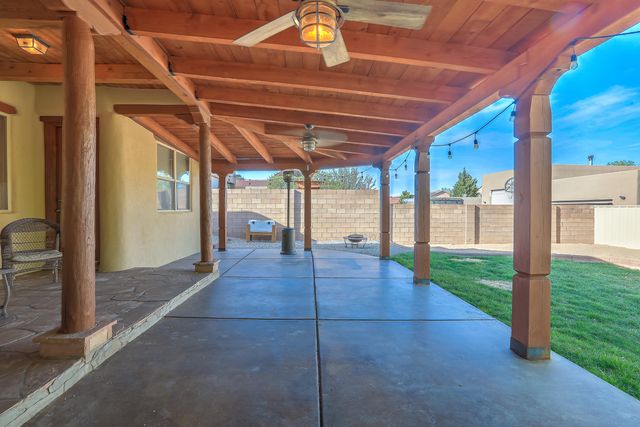 6108 Whiteman Drive NW, Albuquerque, NM 87120