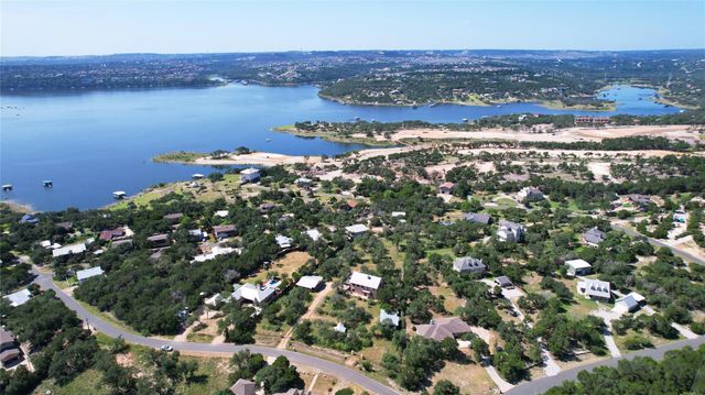 20111 Colby Hill DR, Spicewood, TX 78669