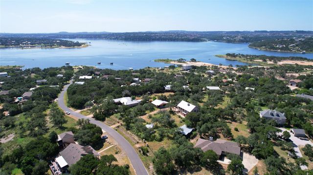 20111 Colby Hill DR, Spicewood, TX 78669