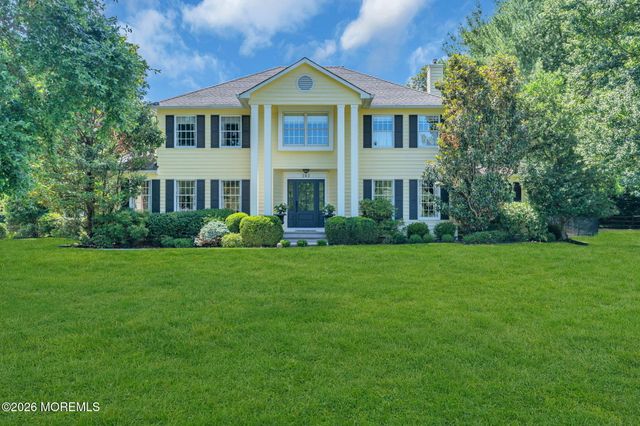 242 Williamsburg Drive, Shrewsbury Boro, NJ 07702
