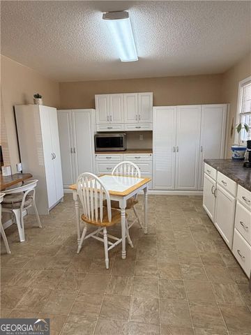 526 Poplar Street, Toccoa, GA 30577