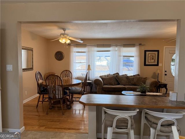 526 Poplar Street, Toccoa, GA 30577