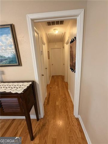 526 Poplar Street, Toccoa, GA 30577