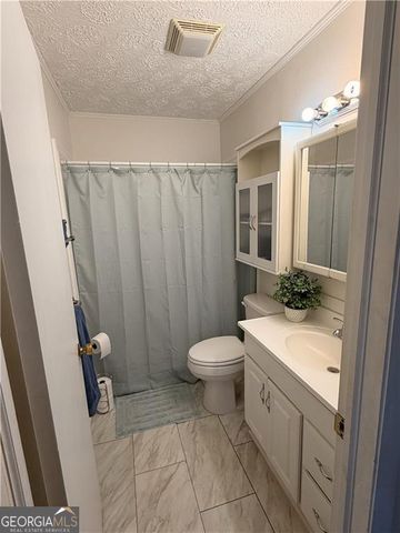 526 Poplar Street, Toccoa, GA 30577