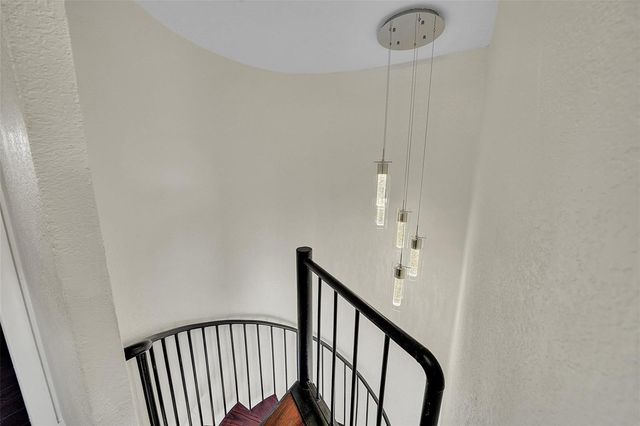650 Tennis Club Drive 305, Fort Lauderdale, FL 33311