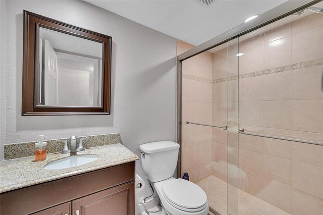 650 Tennis Club Drive 305, Fort Lauderdale, FL 33311