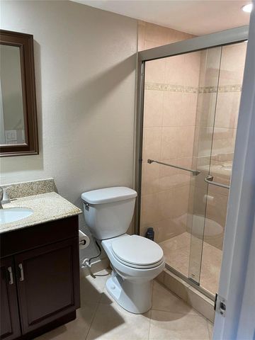 650 Tennis Club Drive 305, Fort Lauderdale, FL 33311