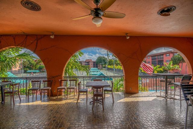 650 Tennis Club Drive 305, Fort Lauderdale, FL 33311