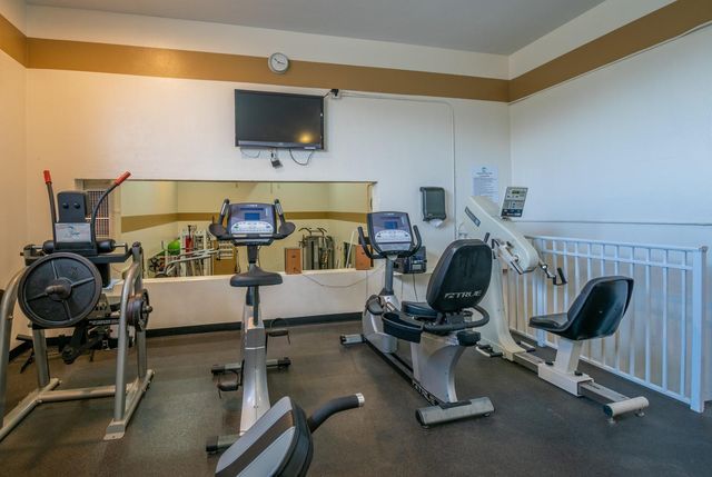 650 Tennis Club Drive 305, Fort Lauderdale, FL 33311