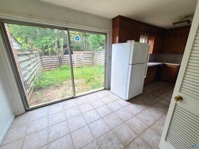 120 GEORGETOWN GREEN, Charlottesville, VA 22901