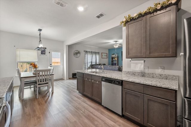 1947 Hollywood Drive, Seagoville, TX 75159