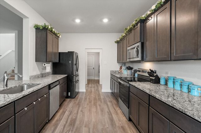 1947 Hollywood Drive, Seagoville, TX 75159