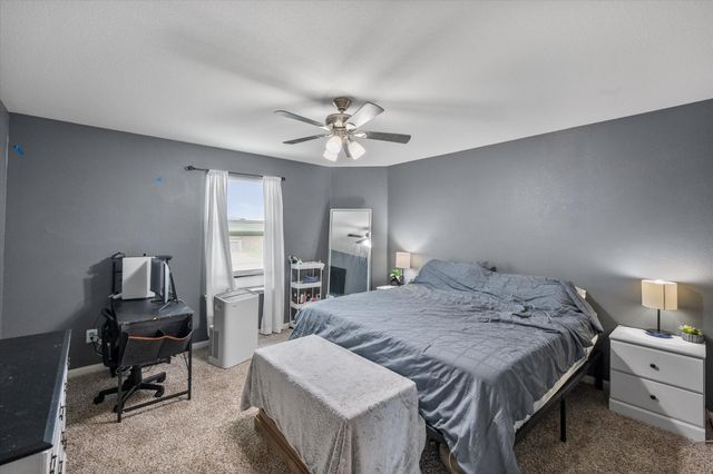 1947 Hollywood Drive, Seagoville, TX 75159