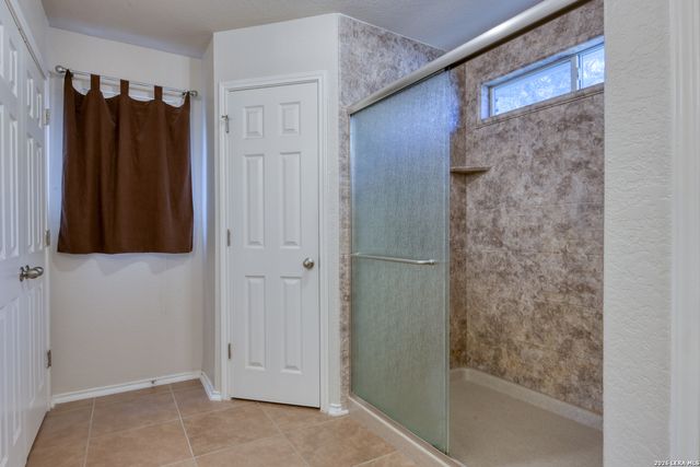 827 Point Cove, San Antonio, TX 78253