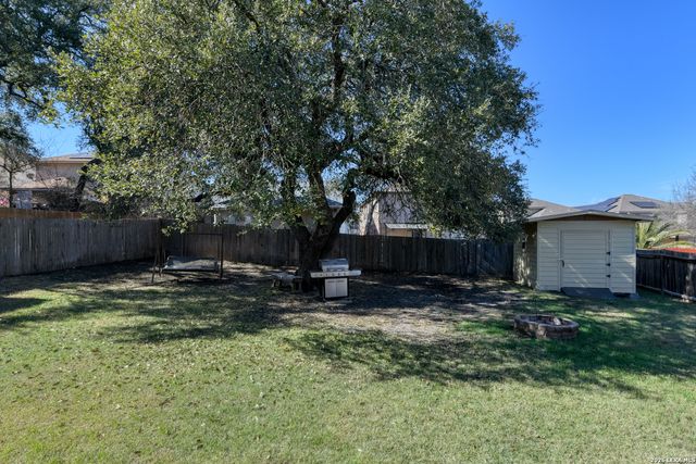 827 Point Cove, San Antonio, TX 78253